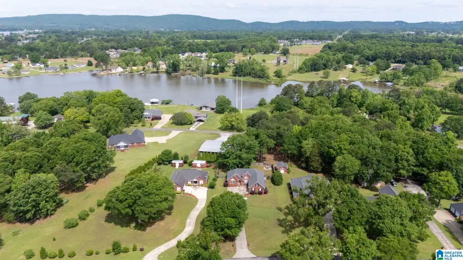 2275 ISLAND WAY, Southside, AL 35907 - #2
