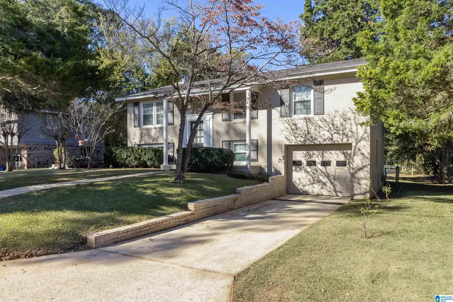 1320 INGRAM AVENUE, Birmingham, AL 35213 - #2