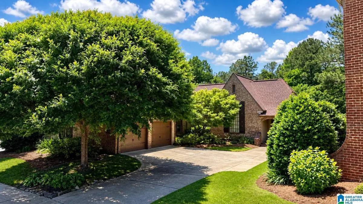 2370 FREESTONE RIDGE COVE, Hoover, AL 35226 - #1