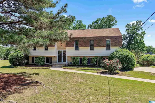 504 WILDERNESS ROAD, Pelham, AL 35124