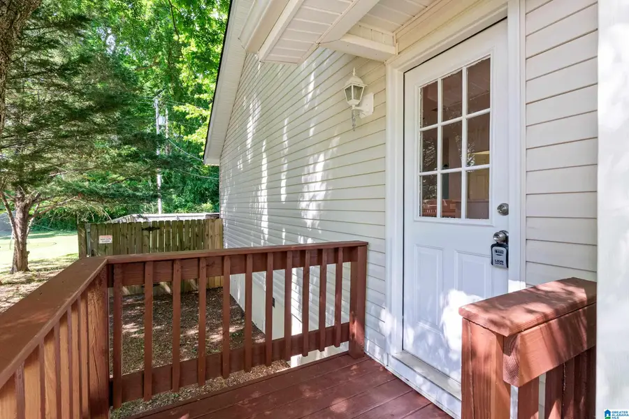 1004 W WALNUT STREET, Sylacauga, AL 35150 - #3