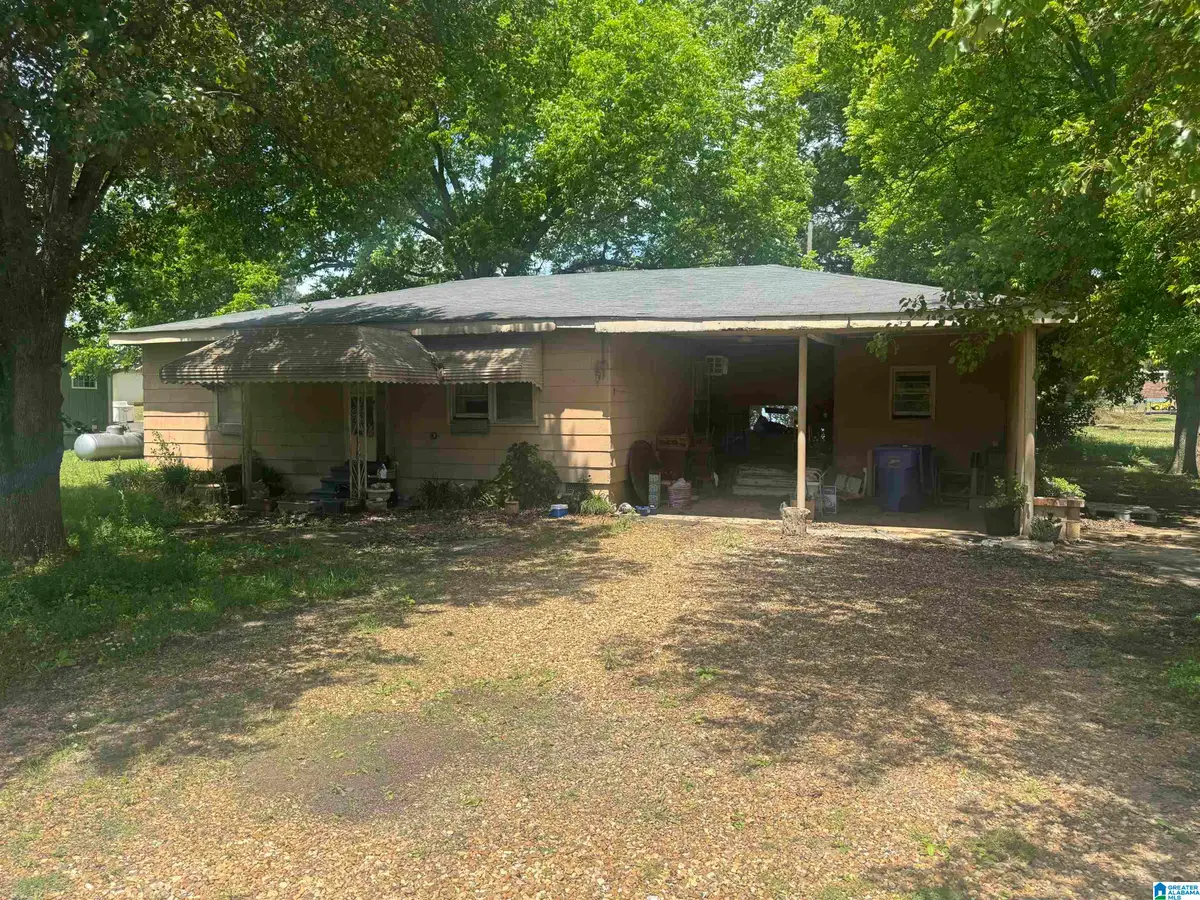904 E LADIGA STREET, Piedmont, AL 36272 - #1
