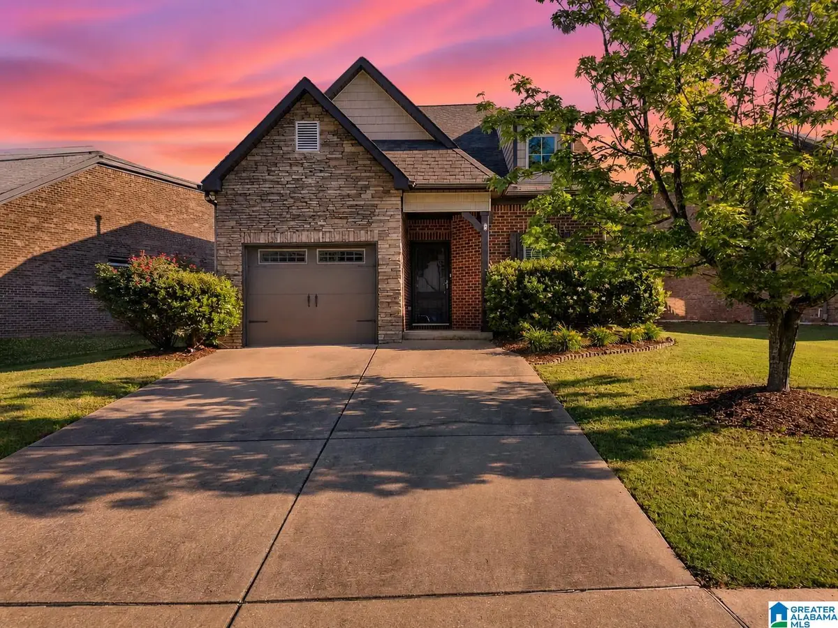 369 KINGSTON CIRCLE, Birmingham, AL 35211 - #1