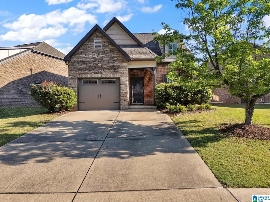369 KINGSTON CIRCLE, Birmingham, AL 35211 - #2