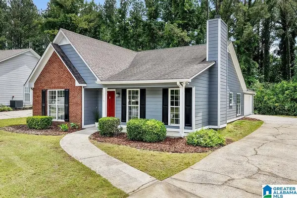 221 BRENTWOOD DRIVE, Alabaster, AL 35007