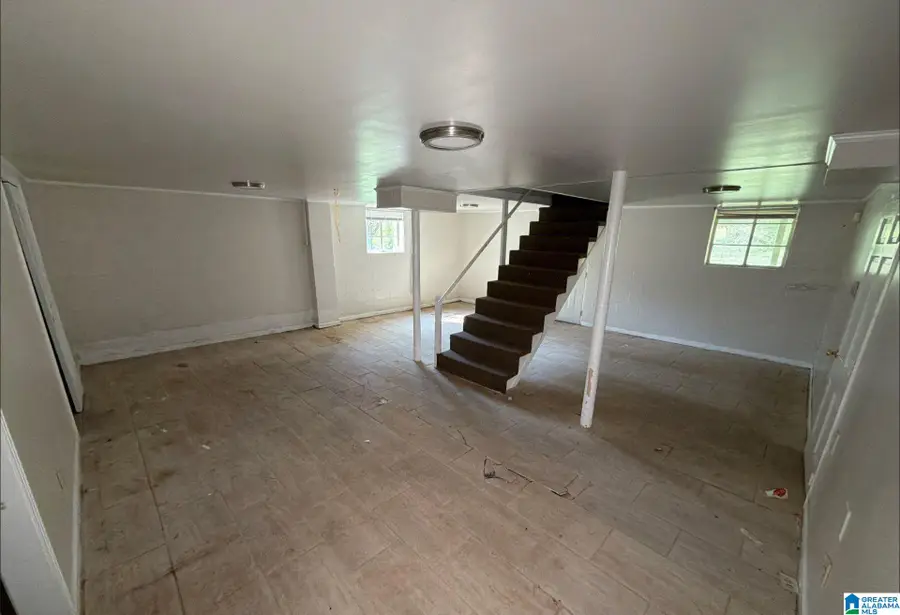 2512 NE 3RD STREET NE, Center Point, AL 35215 - #3