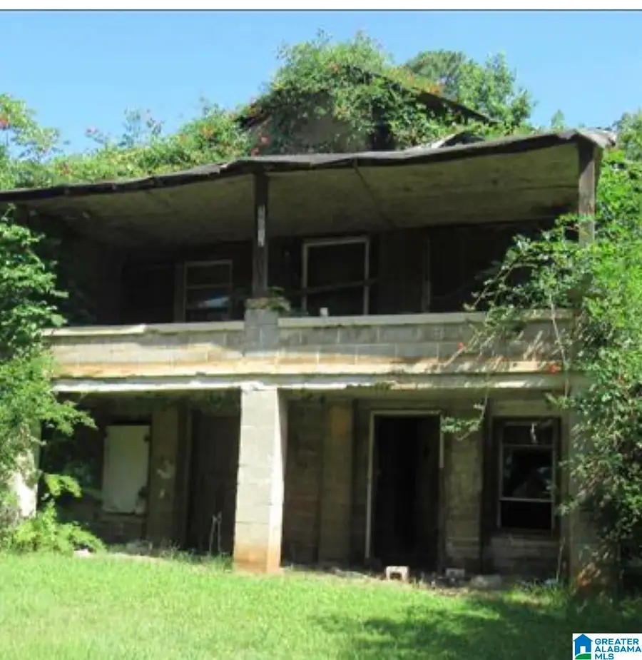 1501 MARTIN LUTHER KING DRIVE, Hobson City, AL 36201 - #2