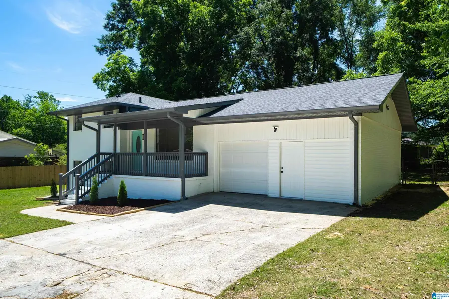 607 FAIRLAWN CIRCLE, Hueytown, AL 35023 - #3