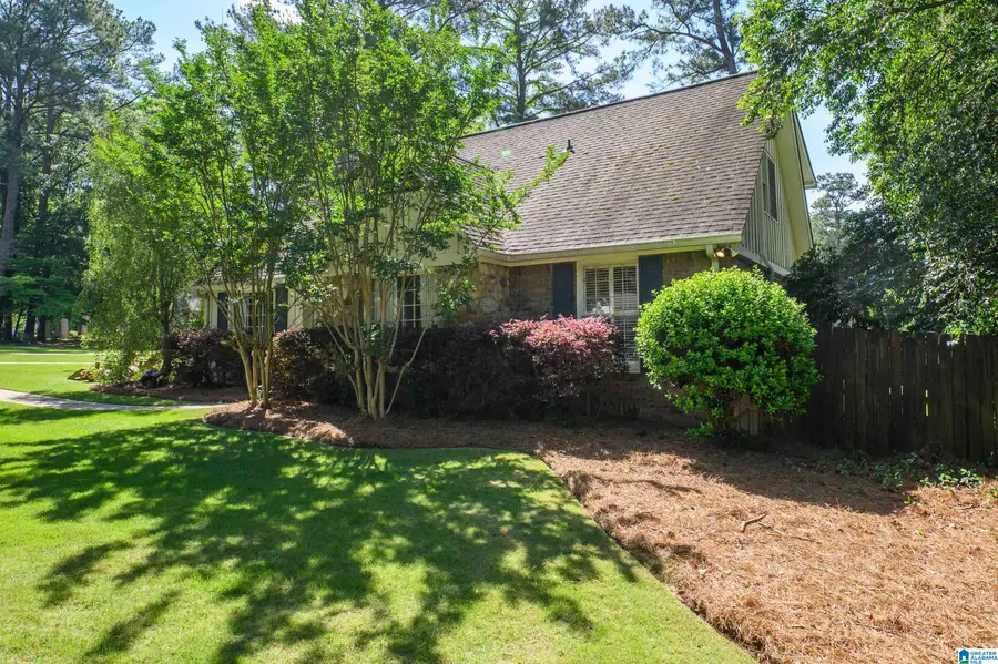 3400 WATERTOWN PLACE, Vestavia Hills, AL 35243 - #3