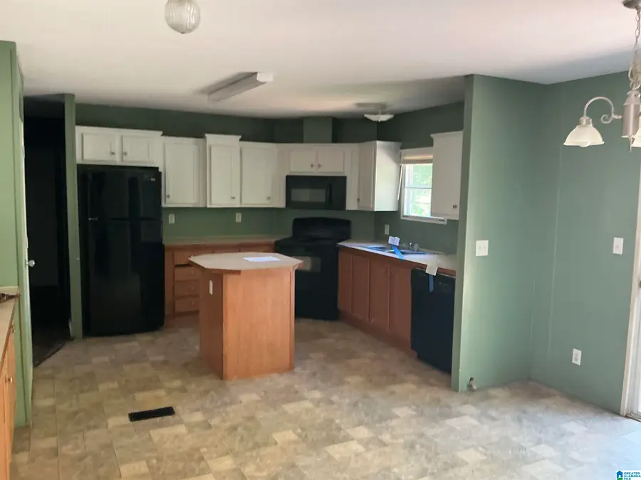 205 FOREST VIEW CIRCLE, Hayden, AL 35079 - #2