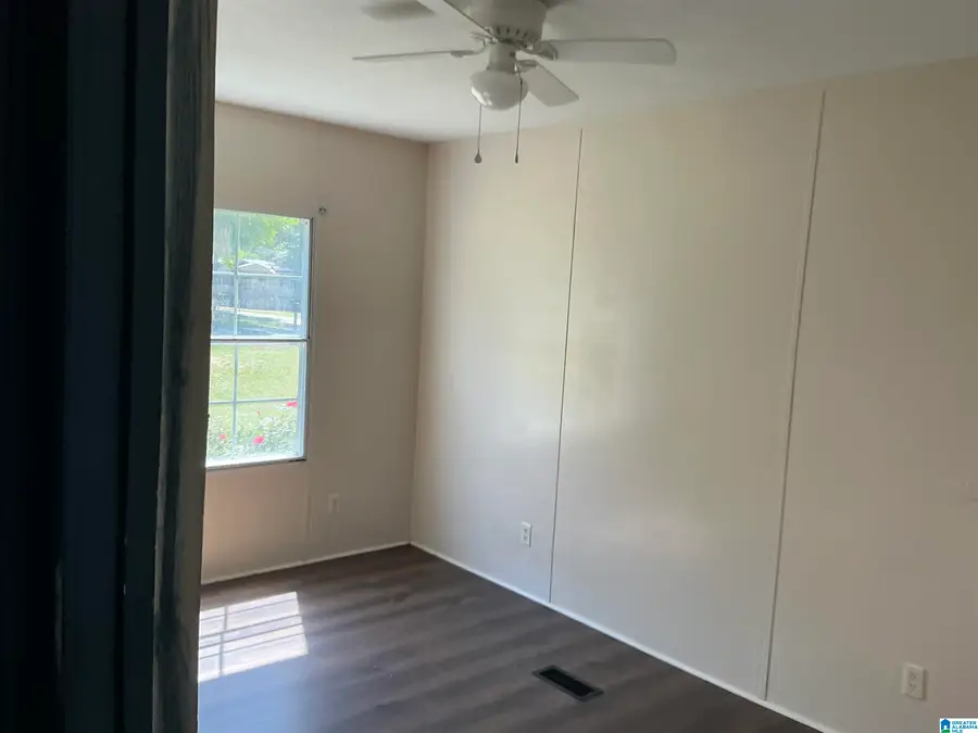 205 FOREST VIEW CIRCLE, Hayden, AL 35079 - #3