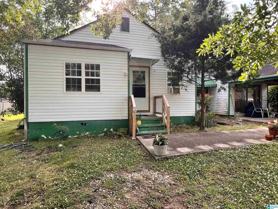 546 CHARLESTON DRIVE, Bessemer, AL 35020 - #3