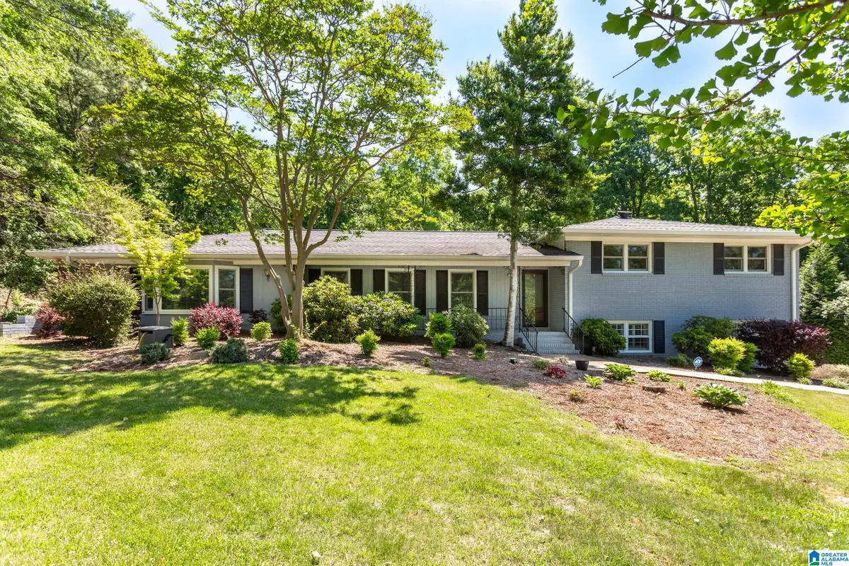 605 CRESTVIEW ROAD, Anniston, AL 36207 - #1
