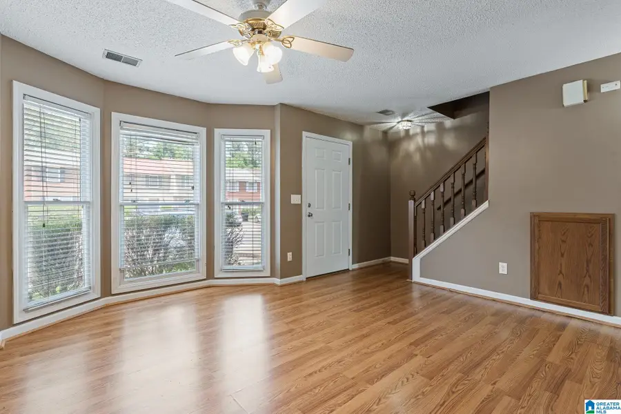 5049 FALLING CREEK LANE, Birmingham, AL 35235 - #2