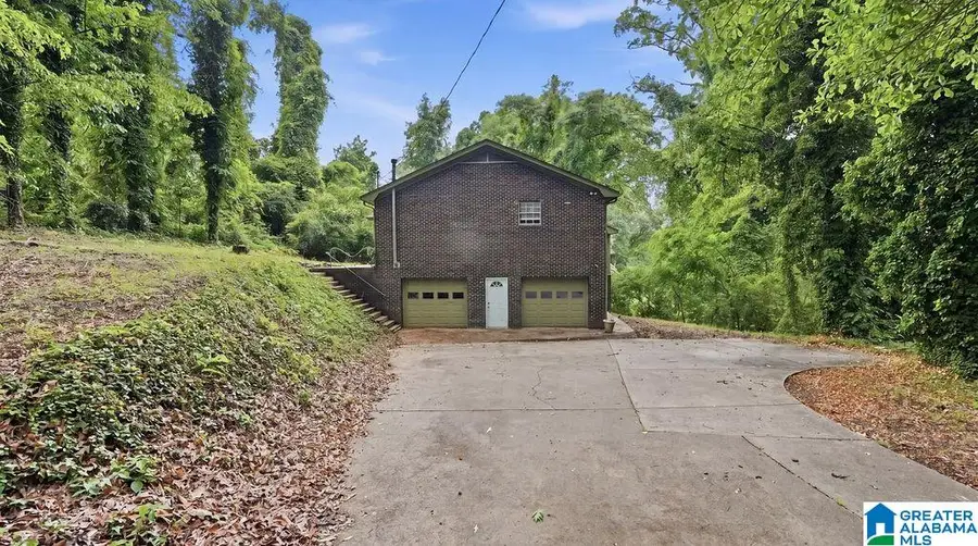 2205 24TH STREET, Birmingham, AL 35208 - #3