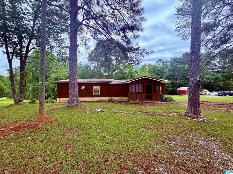 806 PINE GROVE ROAD, Sylacauga, AL 35150 - #2
