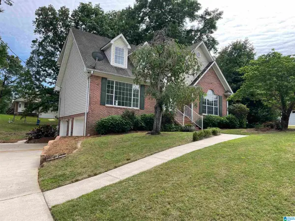 1425 8TH PLACE, Pleasant grove, AL 35127