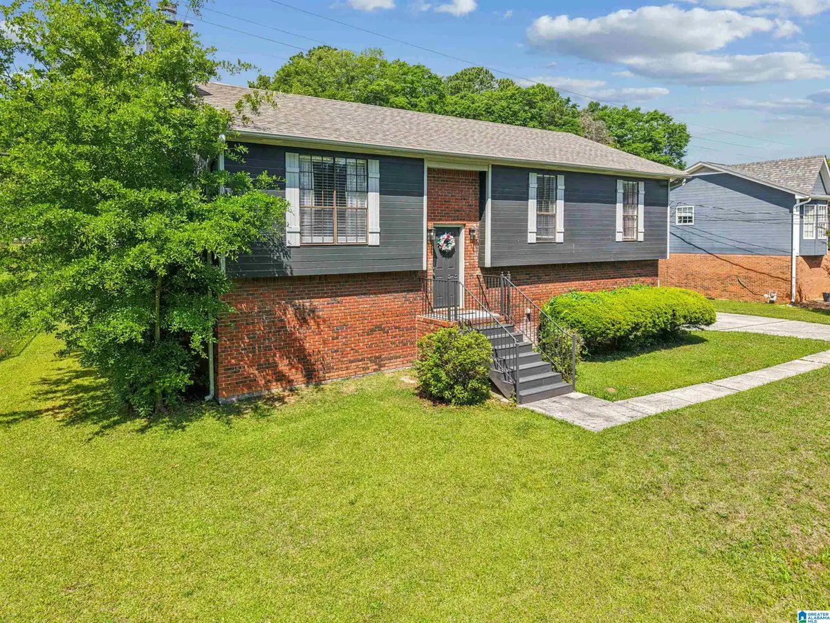 1156 WILLOW CREEK COURT, Alabaster, AL 35007 - #1