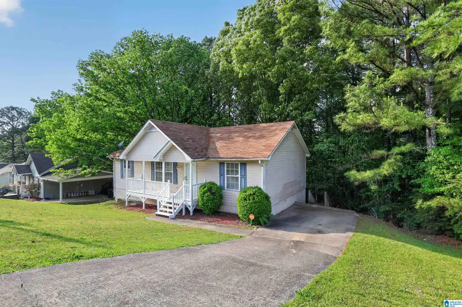 704 14TH AVENUE NW, Center Point, AL 35215 - #2