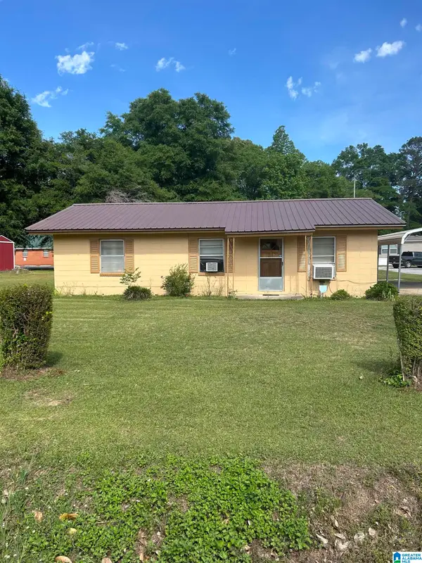 67 PINEVIEW DRIVE, Maplesville, AL 36750