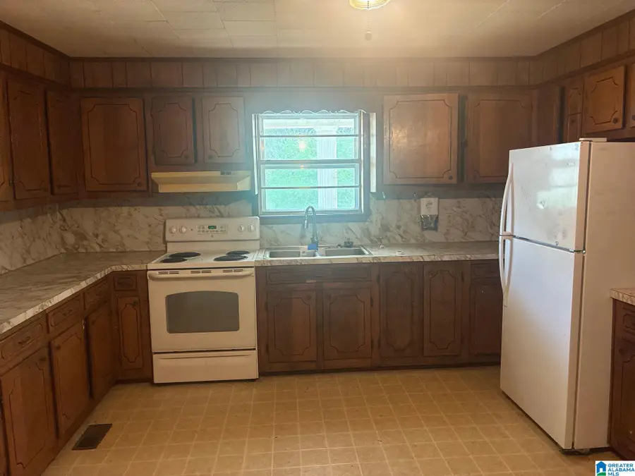 525 ALDRIDGE ROAD, Parrish, AL 35580 - #2