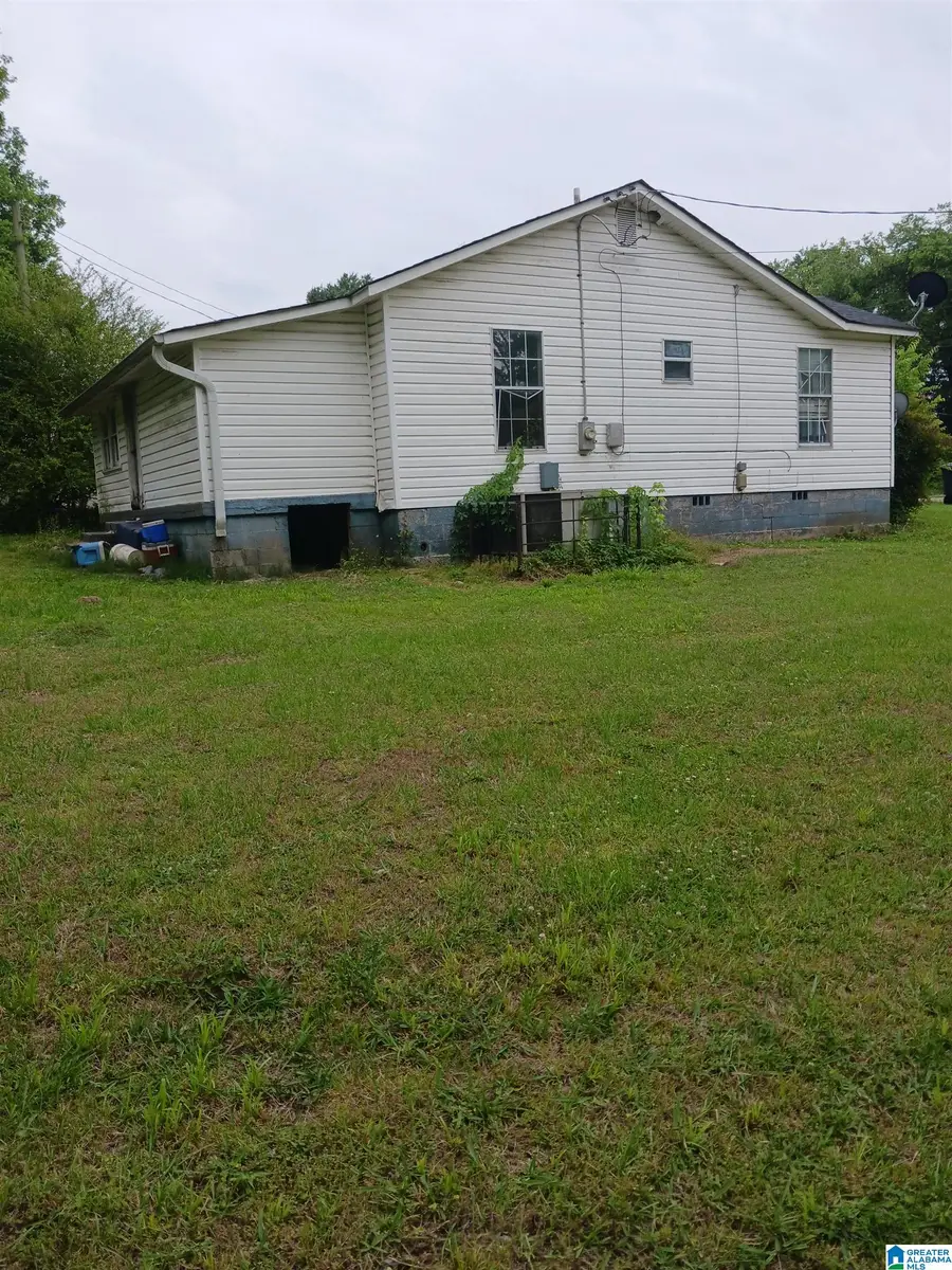 21 HOLT AVENUE, Birmingham, AL 35214 - #3