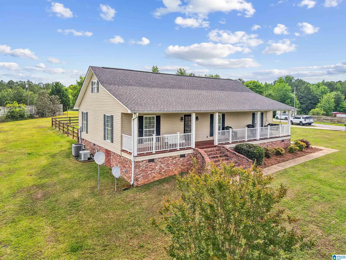 21 NORA LANE, Sylacauga, AL 35151 - #1