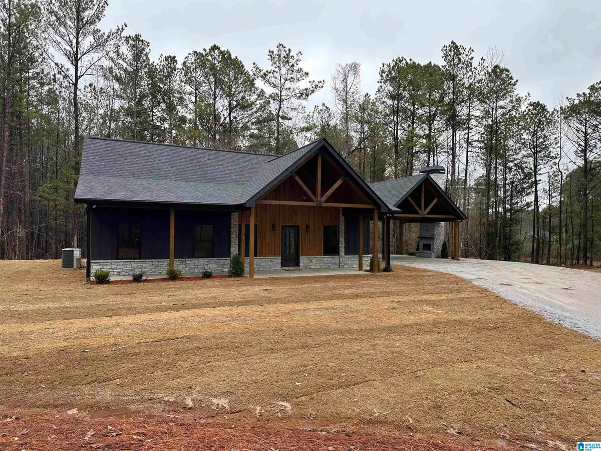 263 COUNTY ROAD 18, Roanoke, AL 36274 - #1
