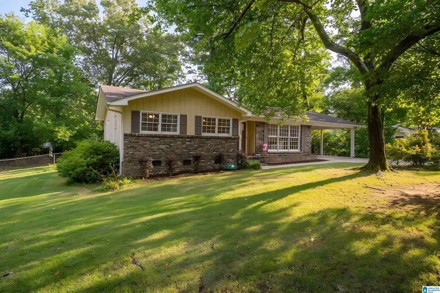 409 PARAMOUNT LANE, Hoover, AL 35226 - #3