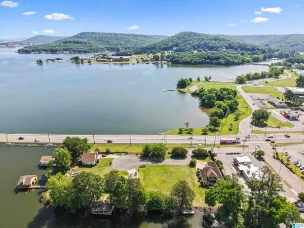 109 RIVERIA DRIVE, Guntersville, AL 35976