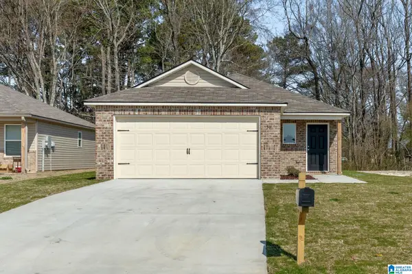 945 STAGECOACH ROAD, Jemison, AL 35085