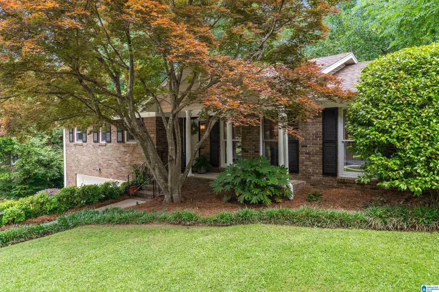 2221 MYRTLEWOOD DRIVE, Hoover, AL 35216 - #2