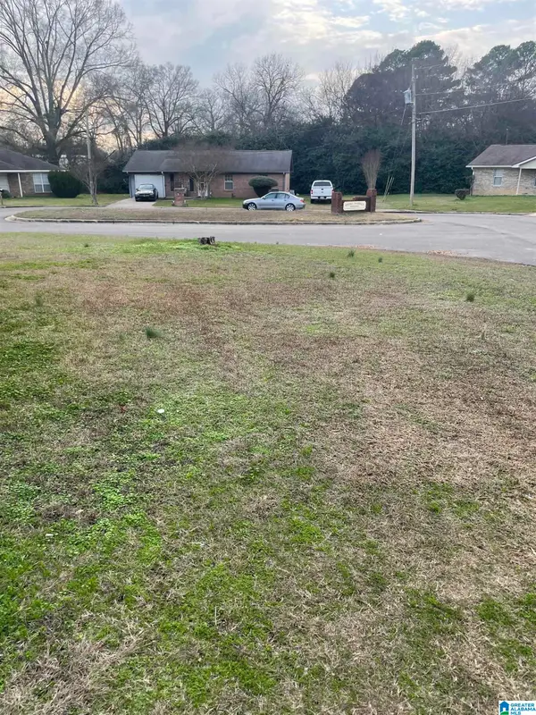 00 21ST STREET E, Tuscaloosa, AL 35404