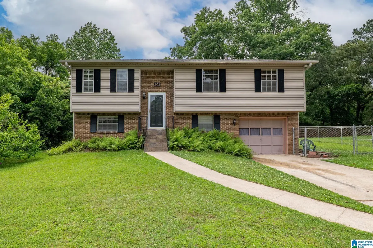 202 GARDENVIEW LANE, Gardendale, AL 35071 - #1