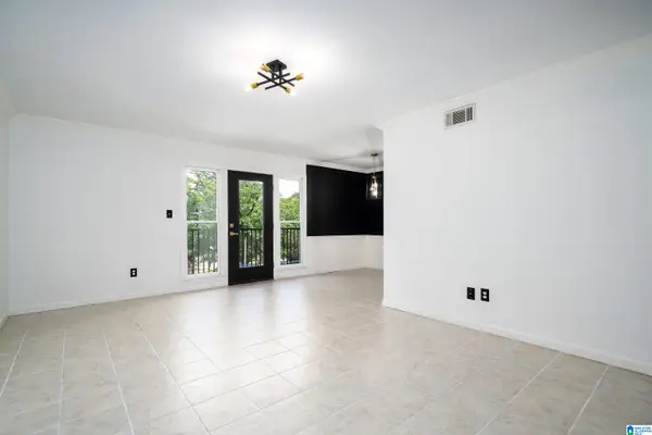 2407 ARLINGTON CRESCENT, Birmingham, AL 35205