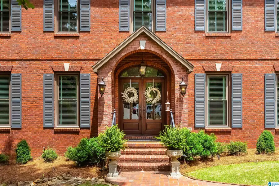 2116 COUNTRY RIDGE LANE, Vestavia Hills, AL 35243 - #3