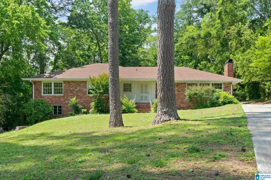 212 BEECH CIRCLE, Mountain Brook, AL 35213 - #2