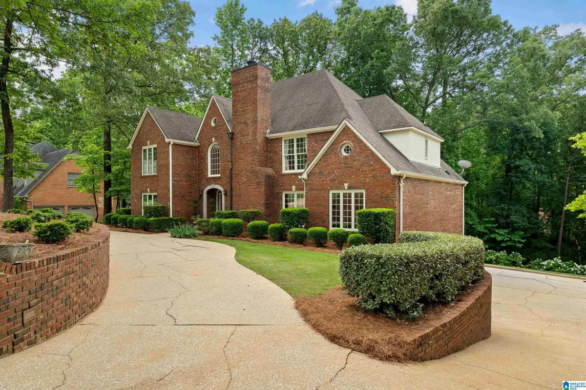 2324 COUNTRY RIDGE DRIVE, Vestavia Hills, AL 35243 - #1