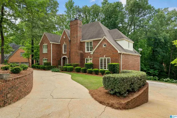 2324 COUNTRY RIDGE DRIVE, Vestavia hills, AL 35243