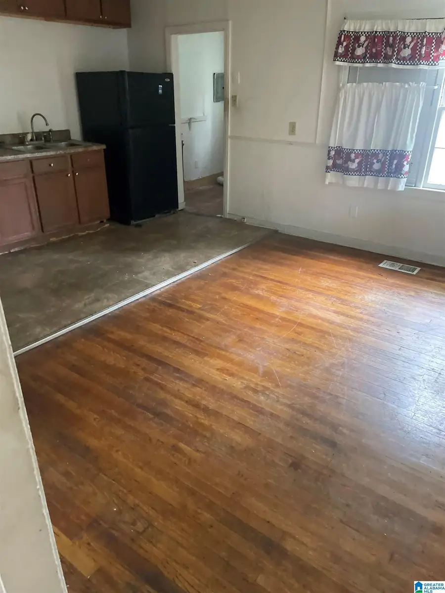 1855 PRINCETON AVENUE SW, Birmingham, AL 35211 - #2