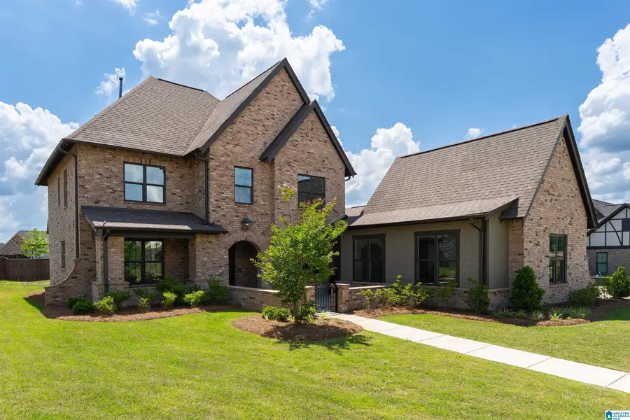 3024 BLACKRIDGE SOUTH BOULEVARD, Hoover, AL 35244 - #2