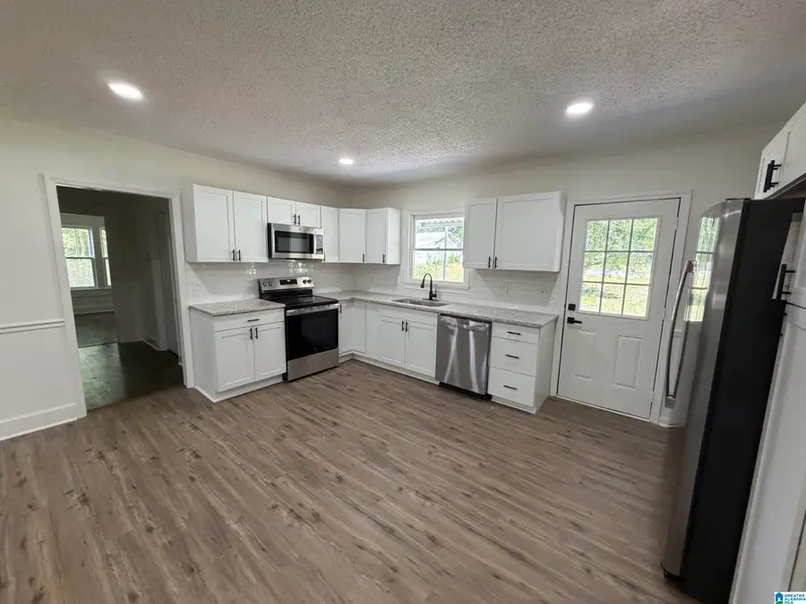 917 W PARK STREET, Sylacauga, AL 35150 - #3