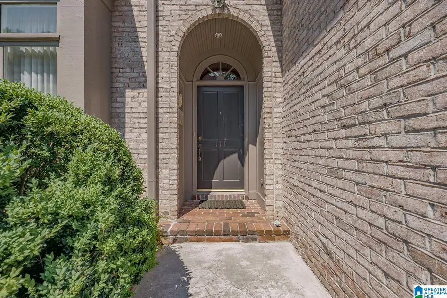 111 MOUNTAIN BROOK PARK DRIVE, Mountain Brook, AL 35213 - #2