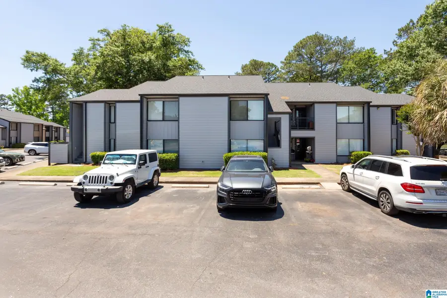 404 PARADISE ISLE, Riverside, AL 35135 - #2