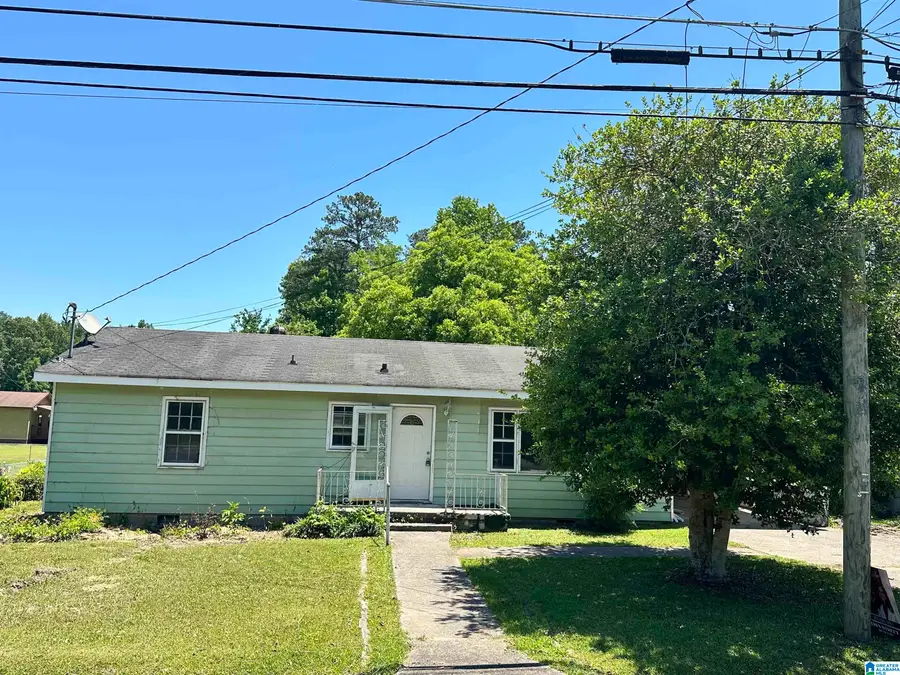 806 MILLER AVENUE, Gadsden, AL 35903 - #2