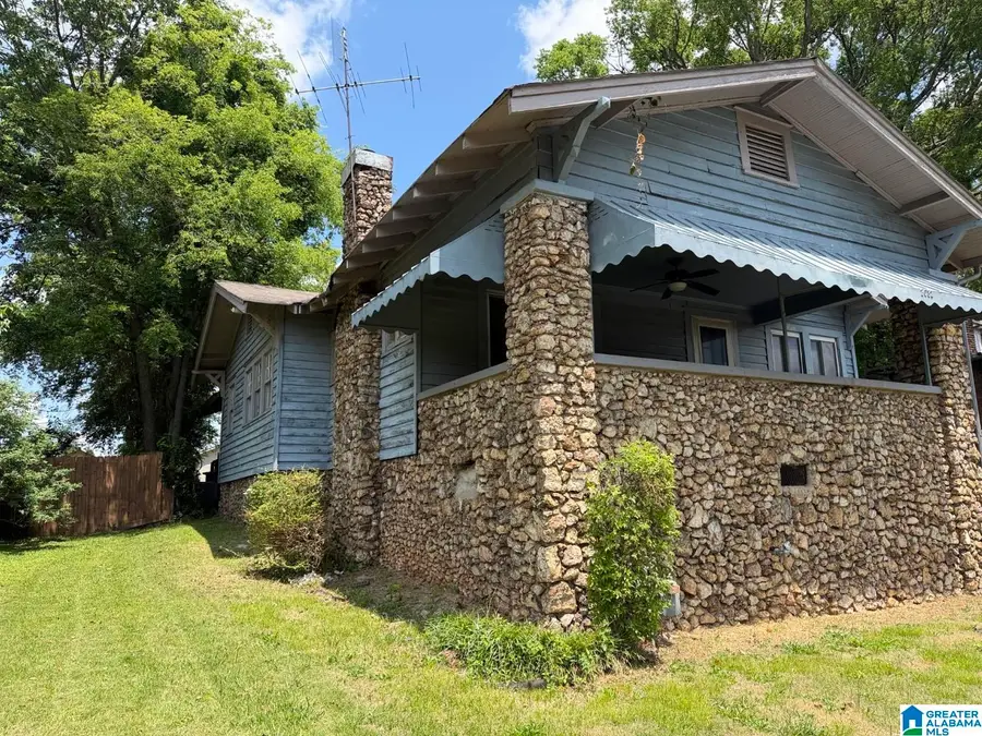 2032 26TH STREET ENSLEY, Birmingham, AL 35218 - #2