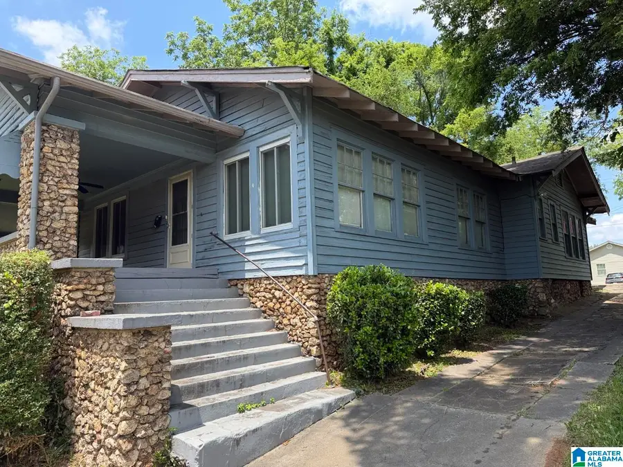 2032 26TH STREET ENSLEY, Birmingham, AL 35218 - #3