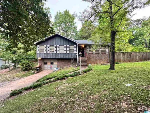 421 21ST AVENUE NE, Center point, AL 35215