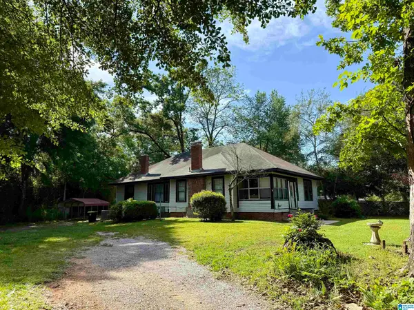 118 WESTERN AVENUE, Sylacauga, AL 35150