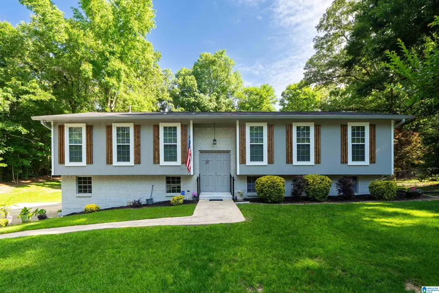 3210 CHURCHVIEW WAY, Hueytown, AL 35023 - #2